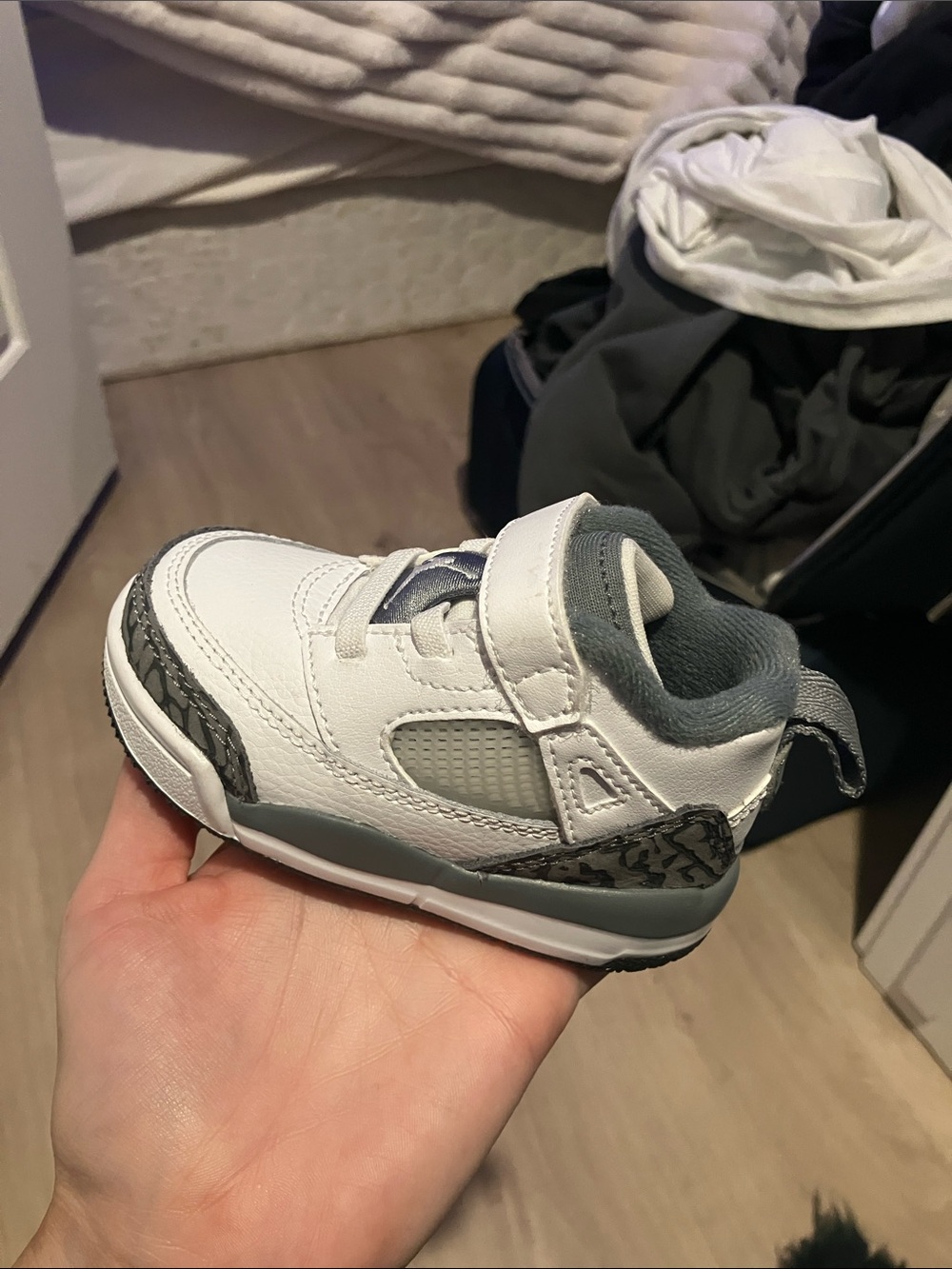 Jordan Toddler White and Gray Velcro Basketball Sneaker